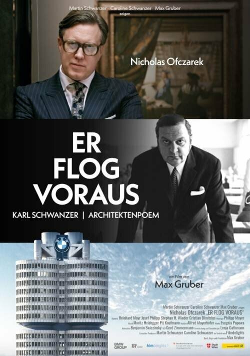 Er flog voraus