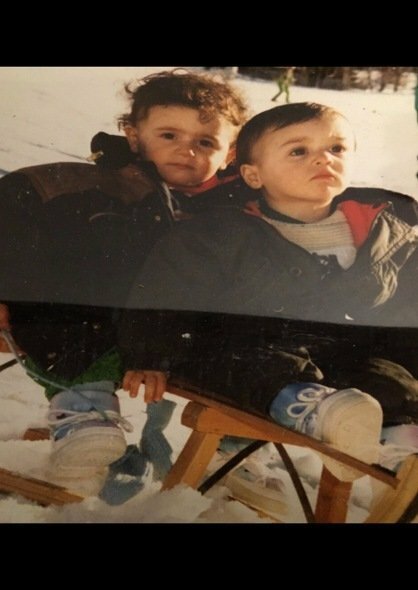 Source Code: Ronald: 770Trust No One