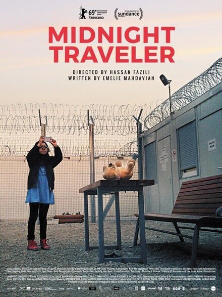 films about refugees - Midnight Traveler