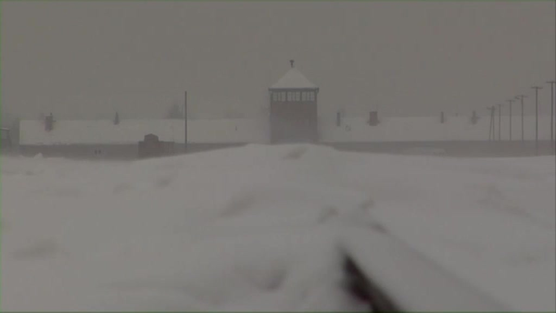 Фоновая картинка к Пепел детства 2012