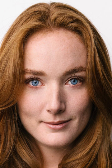 Александра Суркова