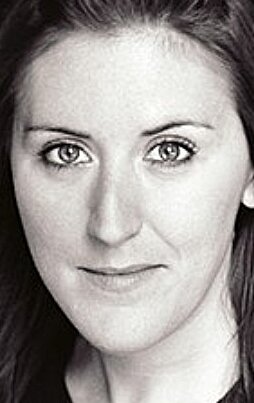 Лора Далглиш