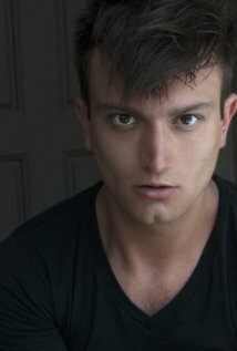 Troy LaPersonerie