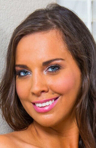 Sydney Leathers