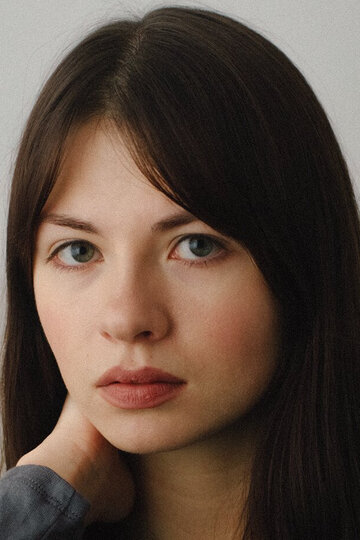 Анна Кручинова